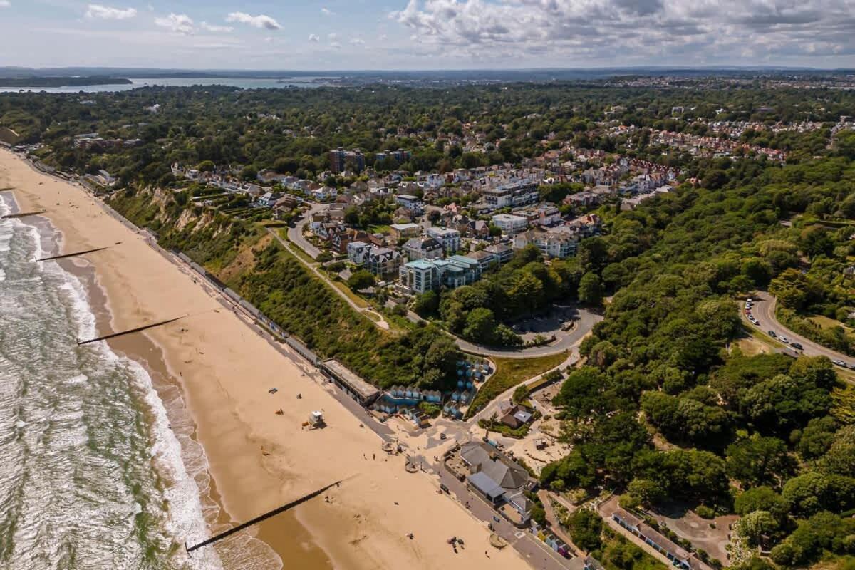 Middle Chine Villa Bournemouth Exterior foto