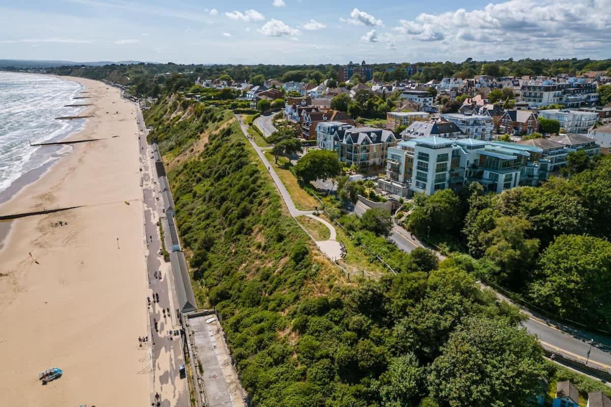 Middle Chine Villa Bournemouth Exterior foto